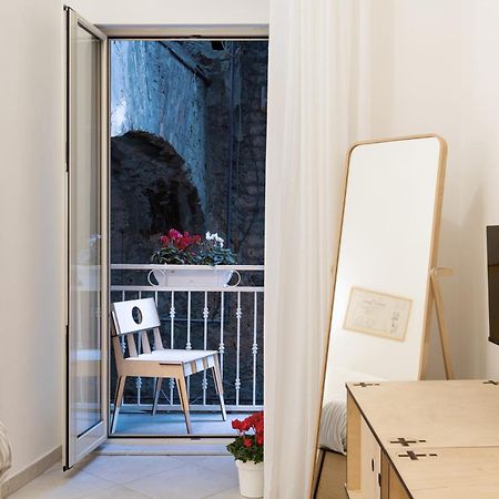 Salita Trinita Apartment Napoli Ngoại thất bức ảnh